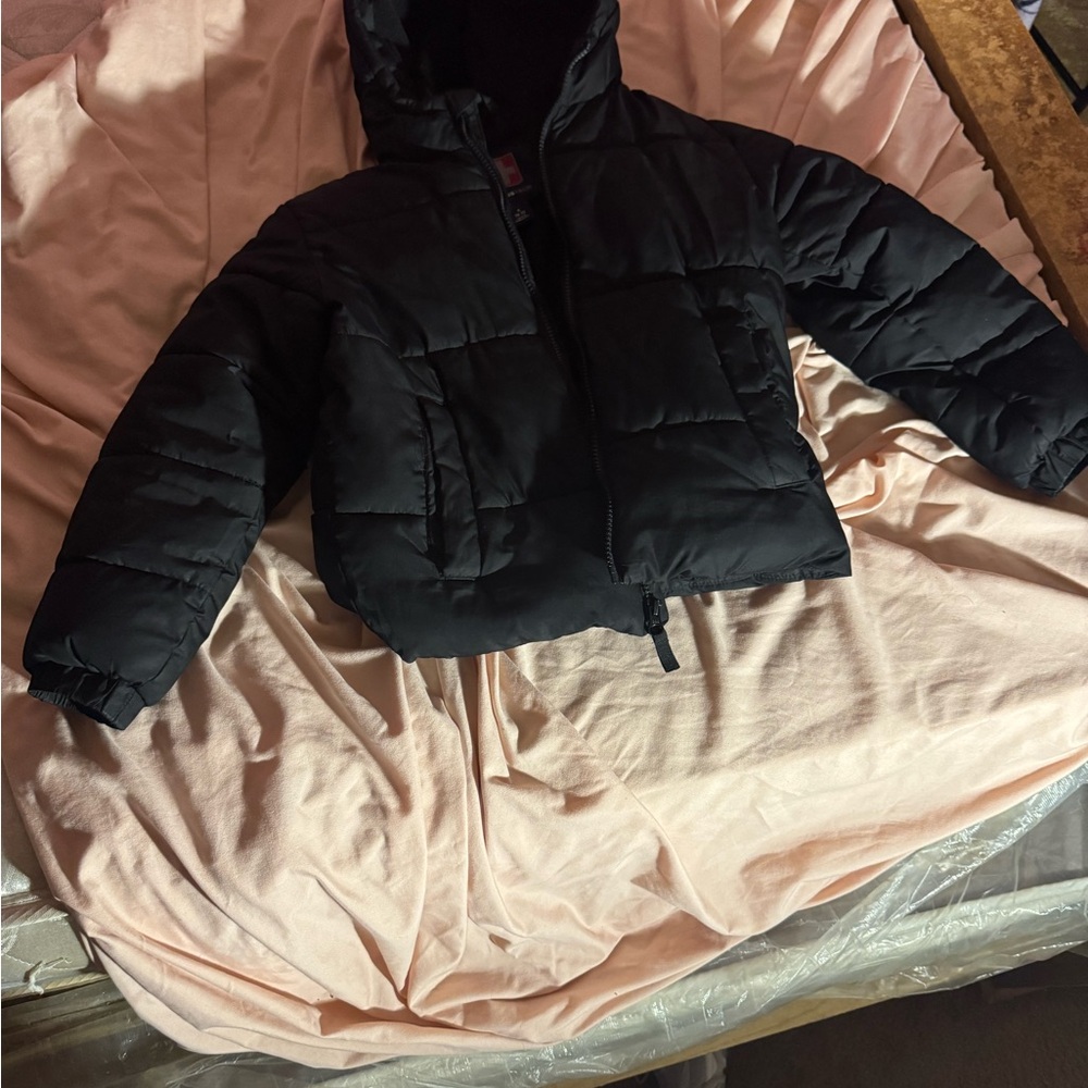 Swiss Tech kids Black Hooded Puffer Jacket